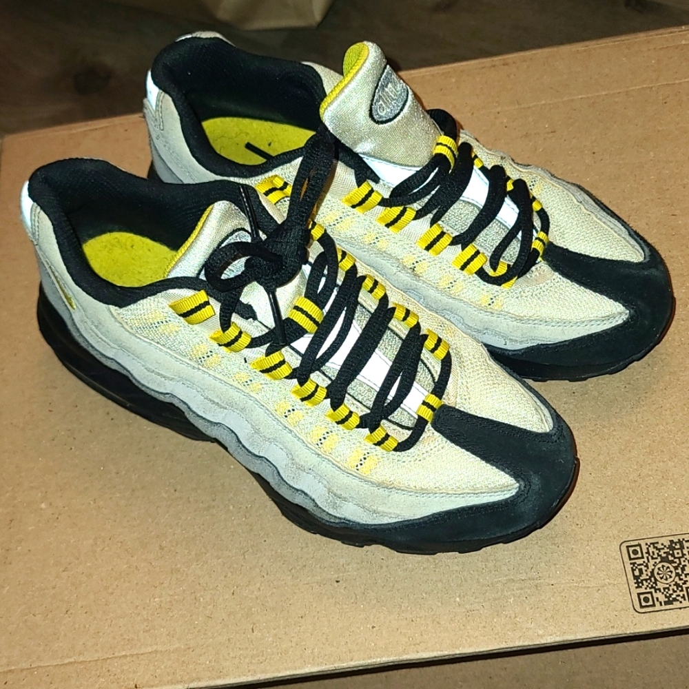 Airmax 95 OG black, gray, yellow